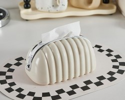 علبة بكيت محارم بلاستيك زنبرك ابيض لولو محزز ستايلش