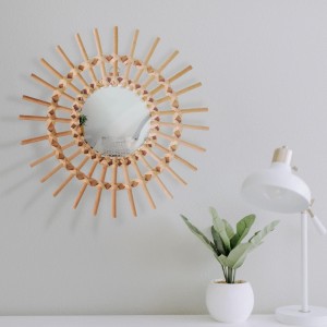 مراة مدور اطار خشبي مع عيدان القصب شكل شمس 30 سم