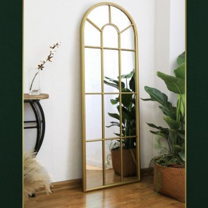 مراة شكل شباك حديد ذهبي 170 * 60 سم