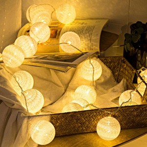 حبل كرات قطنية - طابات مضيئة تعمل بالبطارية لون ذهبي 10 كرات - 2 متر