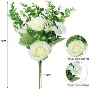 ضمة ورد جوري حجم صغير