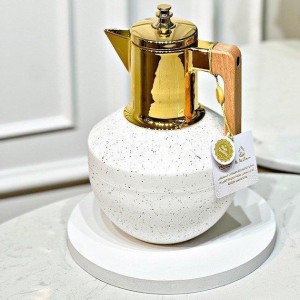 ثيرموس قهوة 1لتر بطة ابيض- منقط  عنق ذهبي/420