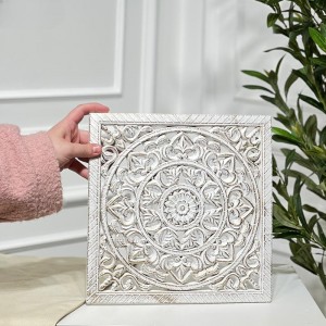 كوستر ديكور مدور  30 × 30 سم مزخرف اسلامي سكني - ابيض