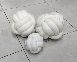 طابة مجدول جدلة مصوف لون افوايت سكري قطر 15 سم AF085-1