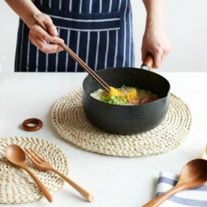 كوستر قش مجدول حجم كبير 30 سم لون بيج