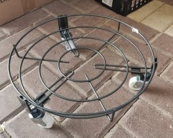 حمالة جرة غازحديد  لون سكني مدور  مع عجال