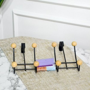 علاقة فوق باب معدن4 عين مع نهايات كرات خشب 