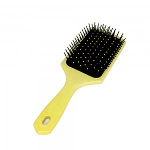 مشاطة بلاستيك عريضه يد مبسطة