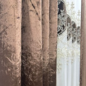 ستائر تتيوس لون بني غامق