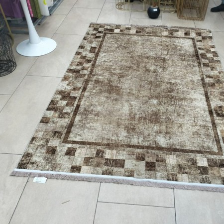 سجاد صيفي بيرلنت اورجينال مدور 1.2× 1.2 - مربعات بني سجاد صيفي بيرلنت اورجينال مدور 1.2× 1.2 - مربعات بني