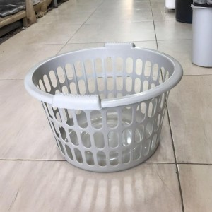 سلة غسيل سيلكون ملون مدور حجم صغير