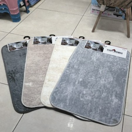 دعسة حمام / غرف مقاس  ٥٠ × ٨٠ سادة محفر تركي