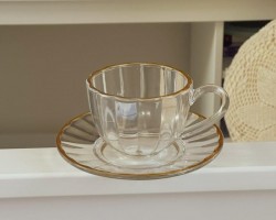 طقم كاسات شاي مع يد حز ذهبي مع استكانة 12 قطعة 6 + 6 طقم كاسات شاي مع يد حز ذهبي مع استكانة 12 قطعة 6 + 6