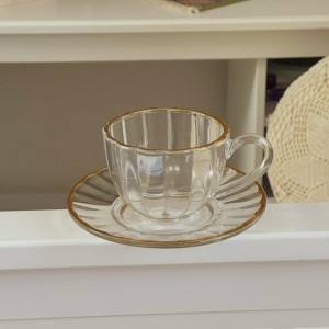 طقم كاسات شاي مع يد حز ذهبي مع استكانة 12 قطعة 6 + 6