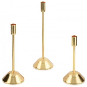 طقم شمعدان 3 قطع مذهب