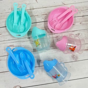 صحن بيبي بلاستيك مع مطرة ومعلقة L W D