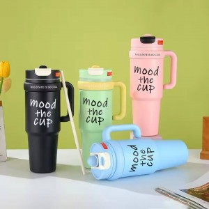 مطرة ماء - شيكر حجم 1 لتر ملون اشكال  MOOD THE CUP