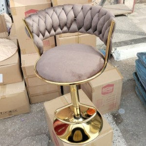 كرسي بار ذهبي مع عيار طالع نازل منجد مخمل وظهر نفخ مجدول