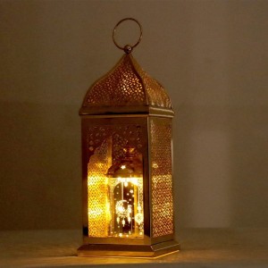 فانوس رمضان مع اضائة ليد بيوتر مذهب
