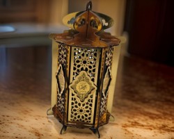 فانوس رمضان خشبي  صوت + اضائة موديل سندباد cnc