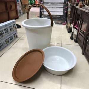 سطل / دلو ماء بلاستيك 13لتر يد بلاستيك MRD259