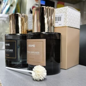 معطر جو اروما خشب صغير 120مل GDC501-4