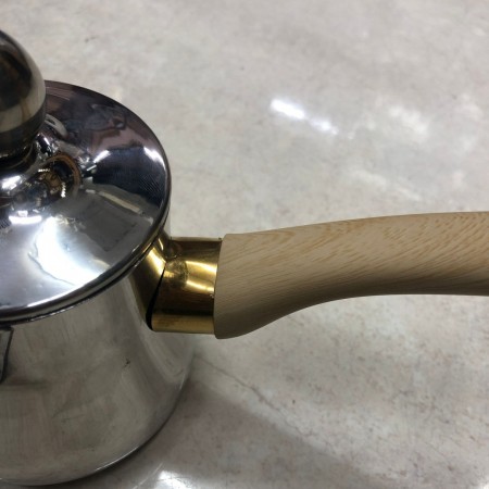 غلاية قهوة نيكل مع غطاء بشفة مصفاي 750mL يد عظم غلاية قهوة نيكل مع غطاء بشفة مصفاي 750mL يد عظم