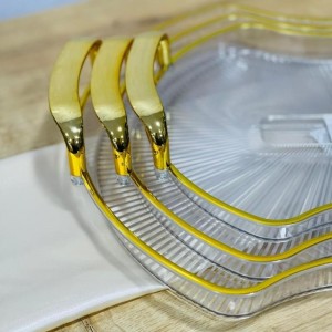 طقم صواني اكريليك ثقيل شكل بوسة 3 قطع محزز حيف وايدي ذهبية 9-25 طقم صواني اكريليك ثقيل شكل بوسة 3 قطع محزز حيف وايدي ذهبية 9-25