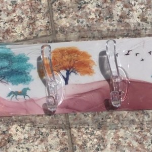 علاقة ملابس مستطيل ملون لاصق 6 عين علاقة ملابس مستطيل ملون لاصق 6 عين