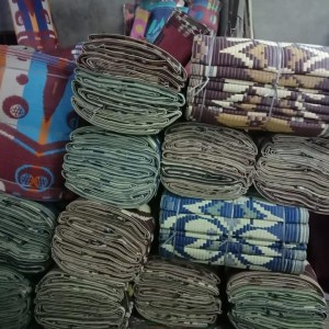 بساط - حصير بلاستيك 4× 4