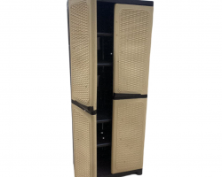 خزانة بلاستيك ثقيل صب بترا صناعة اردنية حجم كبير اربعة ابواب مع رفوف وعلاقة داخلية