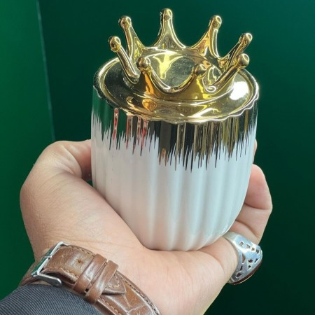 طقم سكريات بهارات 7 قطع بورسلان ابيض شكل يقطينه مع حز ذهبي وستاند 