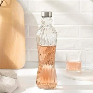 قنينة ماء زجاج مموج مع غطا فضية بسعة 1 لتر، بقياس 25 × 9