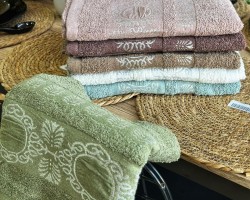 منشفة مصرية مقاس 70 × 140 منشفة مصرية مقاس 70 × 140