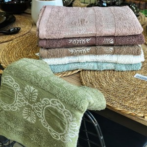 منشفة مصرية مقاس 70 × 140