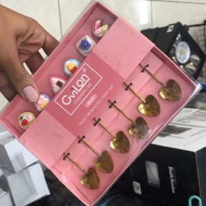 طقم معالق ذهبية طويل 6 قطع مسكه وردة شوكلاه ملون GVILON طقم معالق ذهبية طويل 6 قطع مسكه وردة شوكلاه ملون GVILON