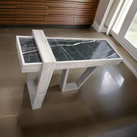 بيرو - قنصل خشب مع مراه حجم كبير بيرو - قنصل خشب مع مراه حجم كبير