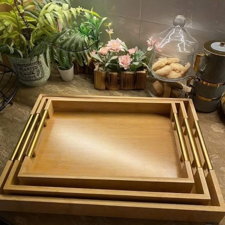 طقم صواني خشب مستطيل مع يد معدن ذهبي 3 قطع