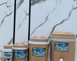 طقم ثلاجة - حافظة مياه - مطرة مياه مع يد وحنفية طقم 4 قطع