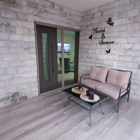 تفصيل ابواب شبك منخل مع حلق لون اسود