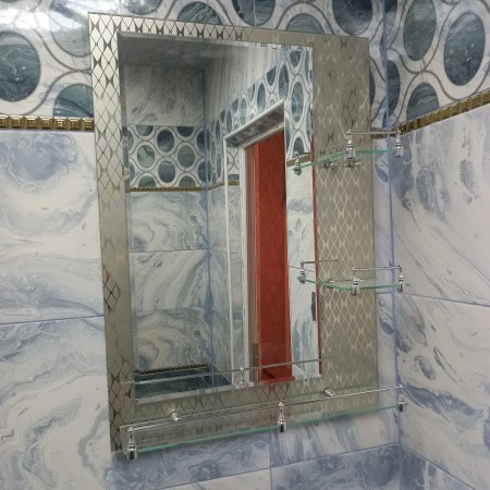 مرايا / مرايه حمام سكوريت زجاج مع رف