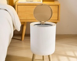 سلة مهملات غطا بامبو مع ارجل قواعد بلاستيك بيضاوي - مدور - مربع / دلو / سطل