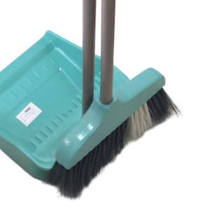 مكنسة مع مجرود يد طويل بلاستيك تركي جديد 