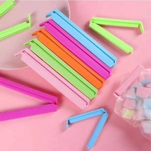 كرت ملاقط تخزين / اغلاق اكياس بلاستيك ملون 7 قطع