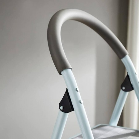 سلم ابيض حديد 5 درجات جلد اسود