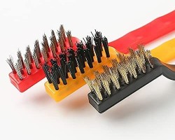 طقم فرشاة سلك يد بلاستيك ملون 3 قطع