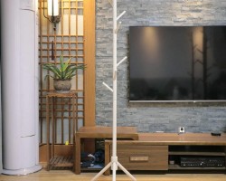 شماعة 180سم ملابس خشبي / ابيض 8 عين شماعة 180سم ملابس خشبي / ابيض 8 عين