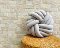 مخدة مجدول عجل مصوف - رمادي / ابيض GDC570-78 مخدة مجدول عجل مصوف - رمادي / ابيض GDC570-78