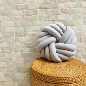 مخدة مجدول عجل مصوف - رمادي / ابيض GDC570-78 