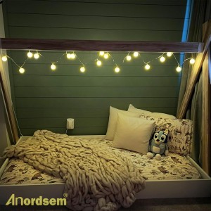 حبل كرات قطنية - طابات مضيئة تعمل بالبطارية لون ذهبي 10 كرات - 2 متر حبل كرات قطنية - طابات مضيئة تعمل بالبطارية لون ذهبي 10 كرات - 2 متر